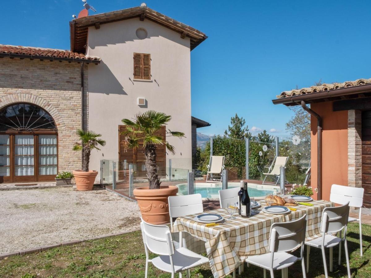 Belvilla By Oyo Borgo Tre Sant'Angelo in Vado Bagian luar foto
