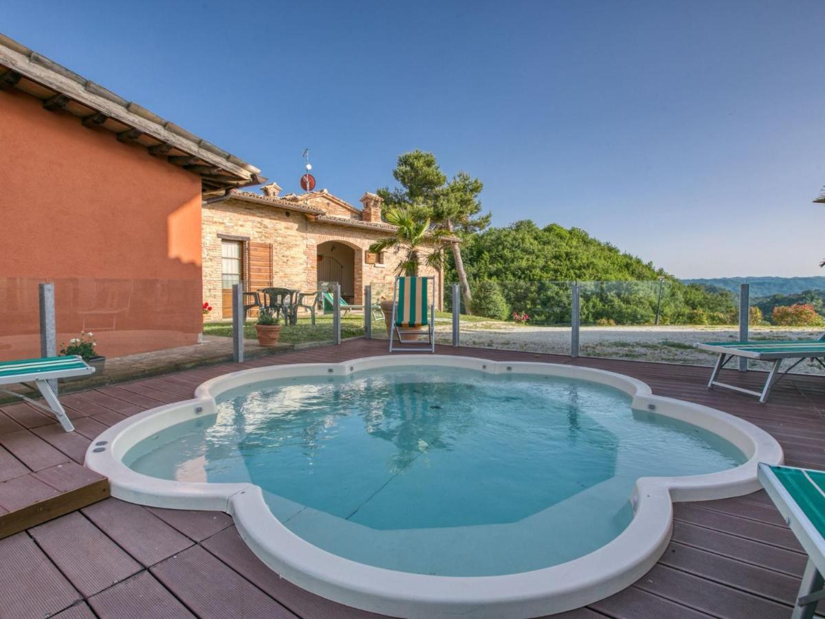 Belvilla By Oyo Borgo Tre Sant'Angelo in Vado Bagian luar foto